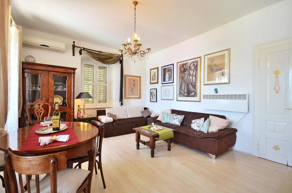 Apartment Pere S Mora Mimice Room photo